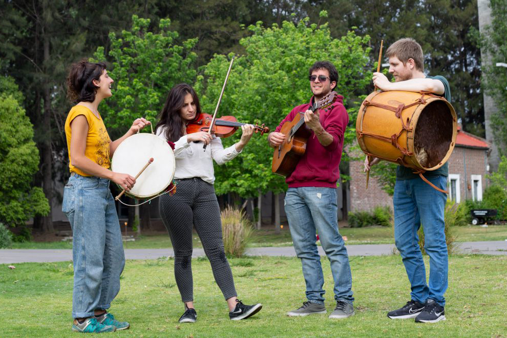 Nueva Diplomatura Virtual en Música Argentina – Folclore: ¡Abierta la preinscripción 2023!