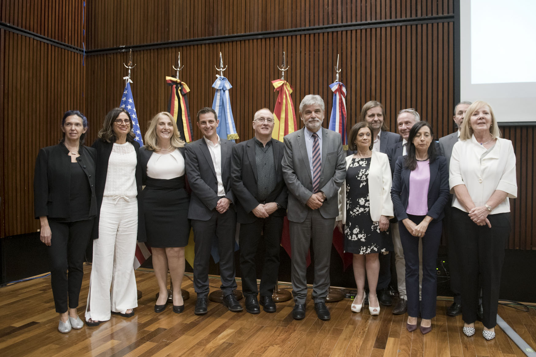 María Victoria Murillo, docente de la Escuela de Política y Gobierno, obtuvo el premio Raíces en el Área de Ciencias Sociales y Humanidades